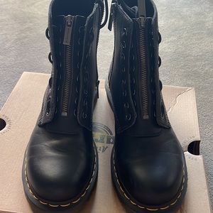 Dr.Martens Pascal Frnt Zip Size 8